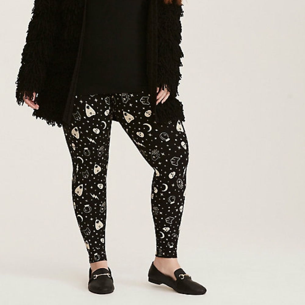Black Astral Print Plus-Size Leggings